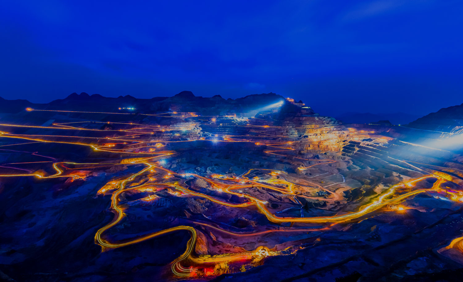 紫金山金銅礦遠程無人礦山系統(tǒng)